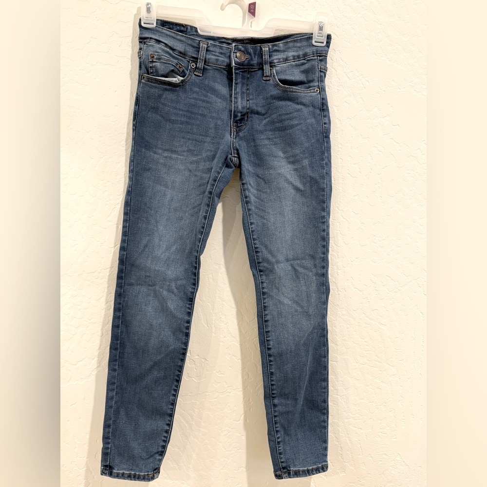 Aeropostale low rise leggings size 6 short